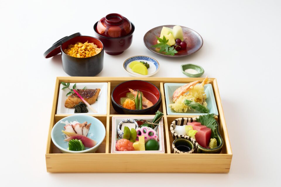 Washokuzen (Japanese set meal)